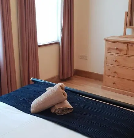 아파트 Churchlane Apartments, 골웨이